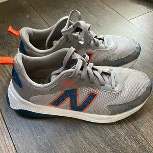 Boys new balance size 3.5 WIDE